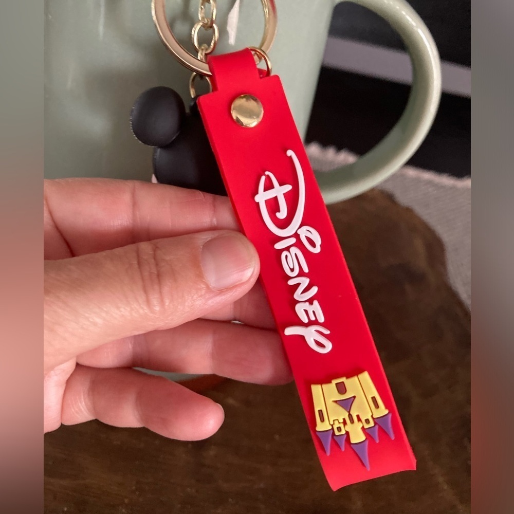 Mickey Mouse keychain & Bag Charm - Picture 6 of 7